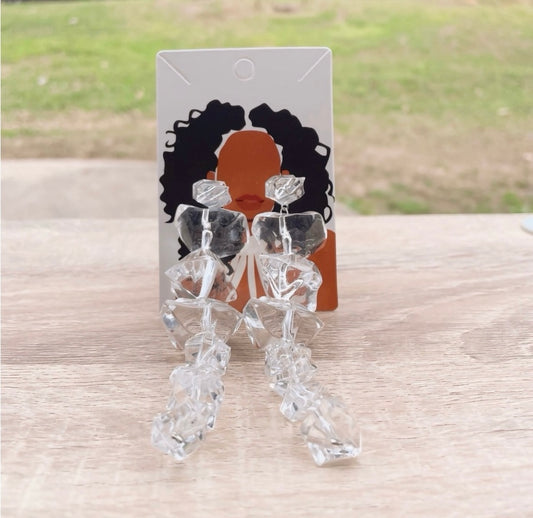 UNIQUE Clear Earrings