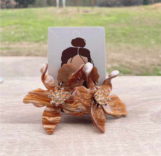 UNIQUE Brown Earrings