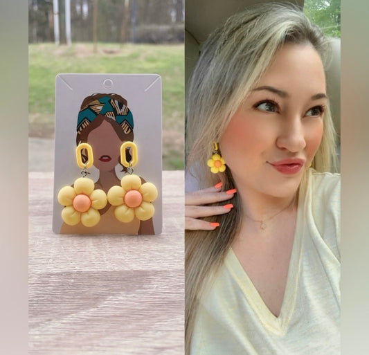 UNIQUE Easter Snap Earrings