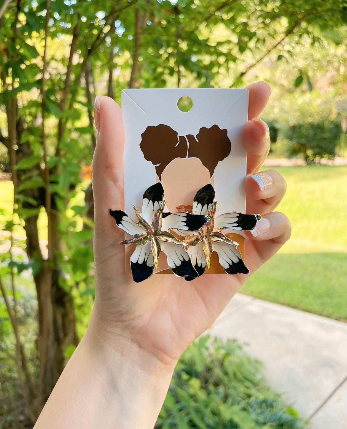 UNIQUE Garden Flower Earrings